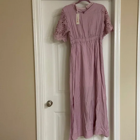 Petal Lush Maxi Dress - Picture 3 of 5